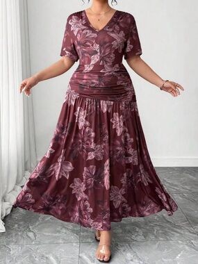 Floral V-Neck Plus Size Burgundy Maxi Dress